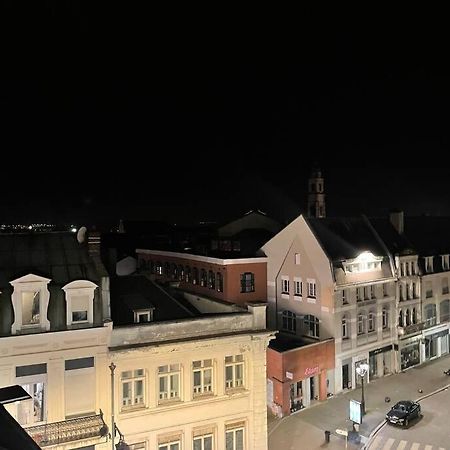 Appartement Place De Камбре Экстерьер фото